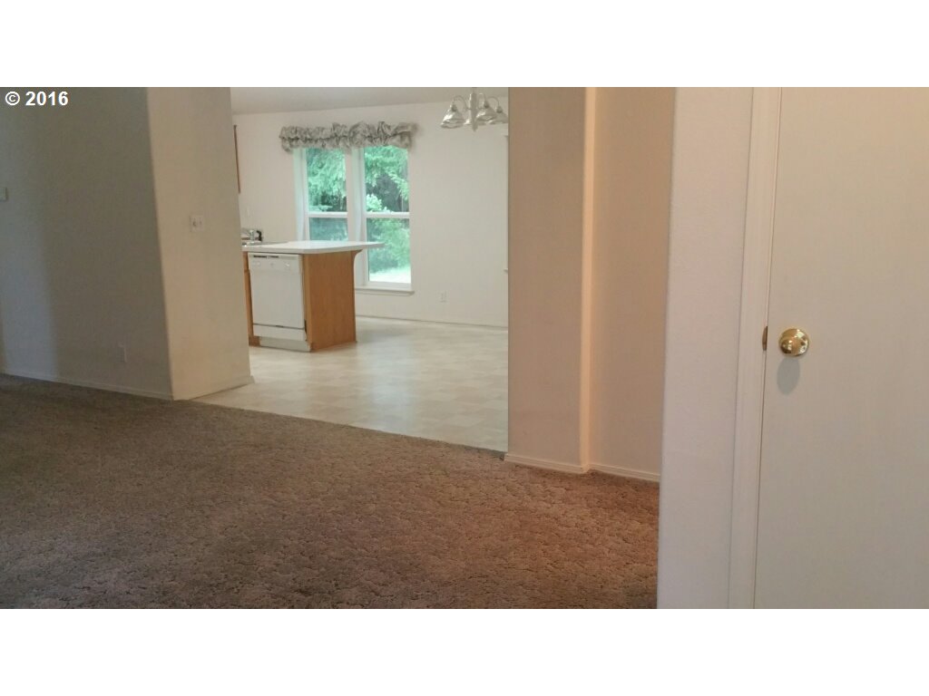 862 VINTAGE DR, Elkton, OR 97436 US Roseburg Home for The Mary